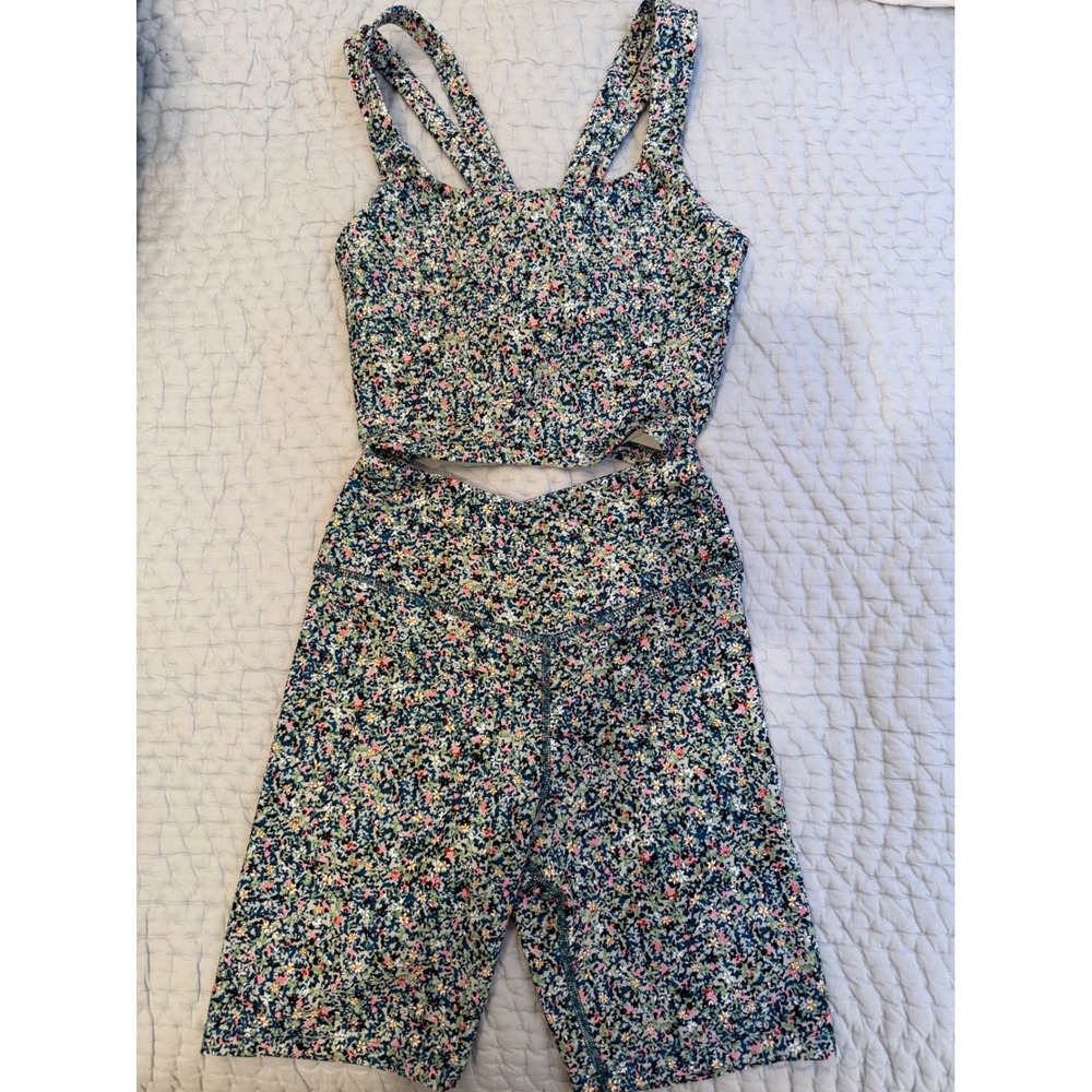 Sage Collective Floral Activewear Set XS Crop Tank Criss Cross Biker Shorts
